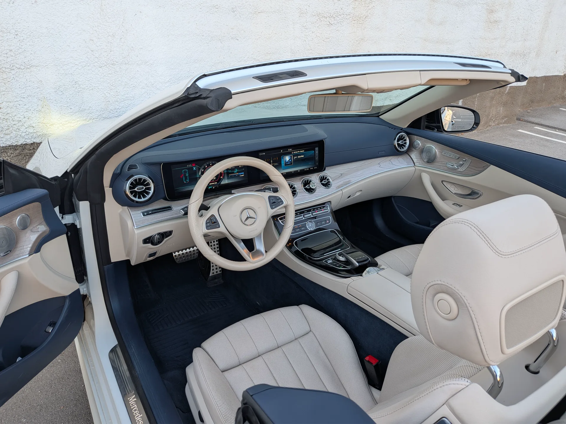 Mercedes-Benz AMG E 400 Cabriolet 5